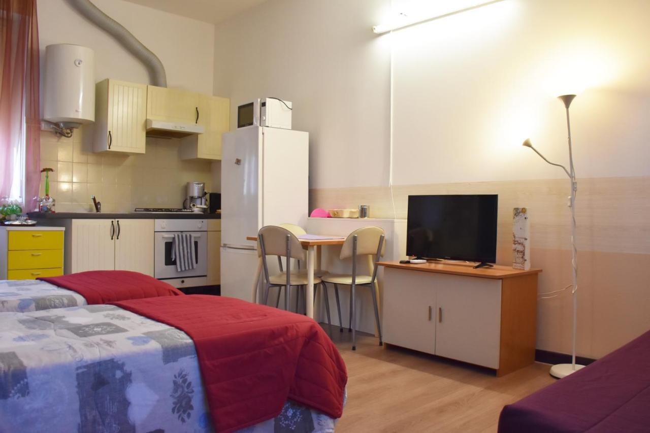B&B Via Roma Bernate Ticino Exterior photo